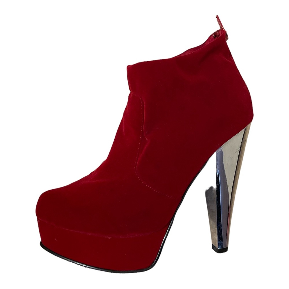 Deb Women’s Heel Boots